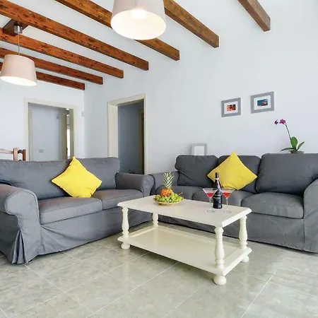 Princesa Iraya Villa *